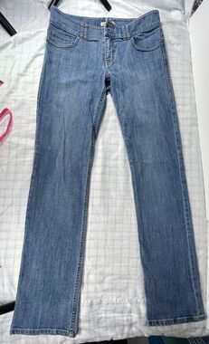 Cabi Jeans Size 8 – Classic Blue Wash Straight Leg Stretch Denim